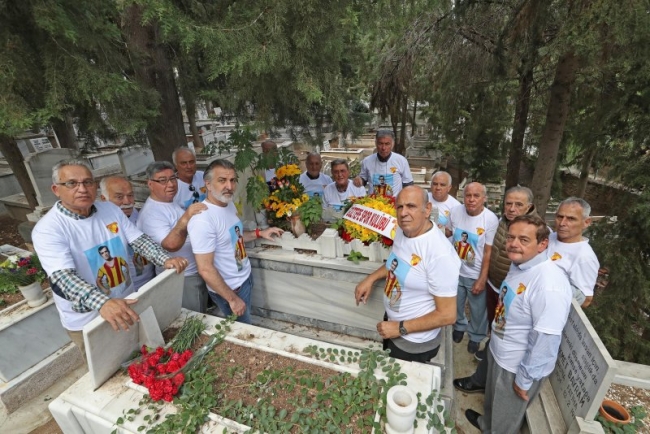 Göztepe'de efsane kaptanın toprağı yeni statta